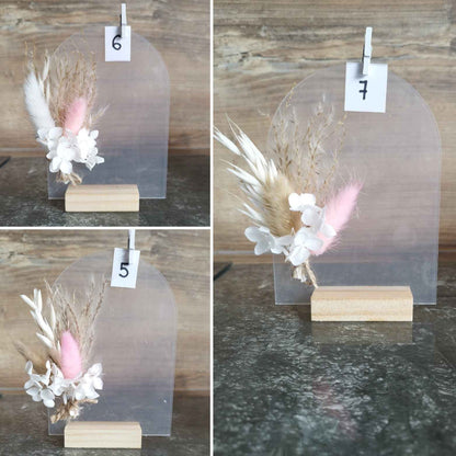 Plaque décorative sur socle fleurie