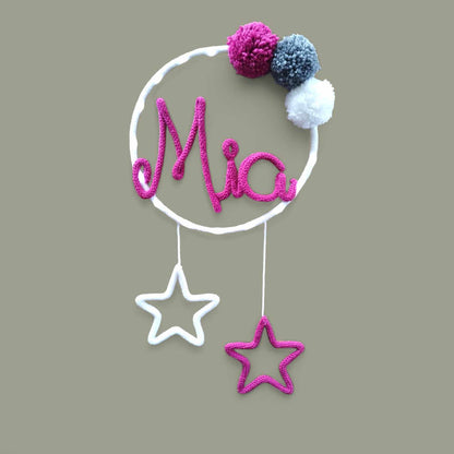Tricotin Rond 3 Pompons 2 Étoiles : Une Décoration Magique