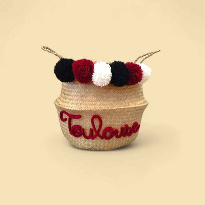 Paniers Thaïlandais Personnalisés : Élégance et Authenticité en Osier