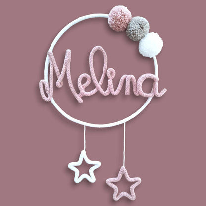 Tricotin Rond 3 Pompons 2 Étoiles : Une Décoration Magique