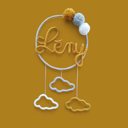 Tricotin rond 3 pompons 3 décos