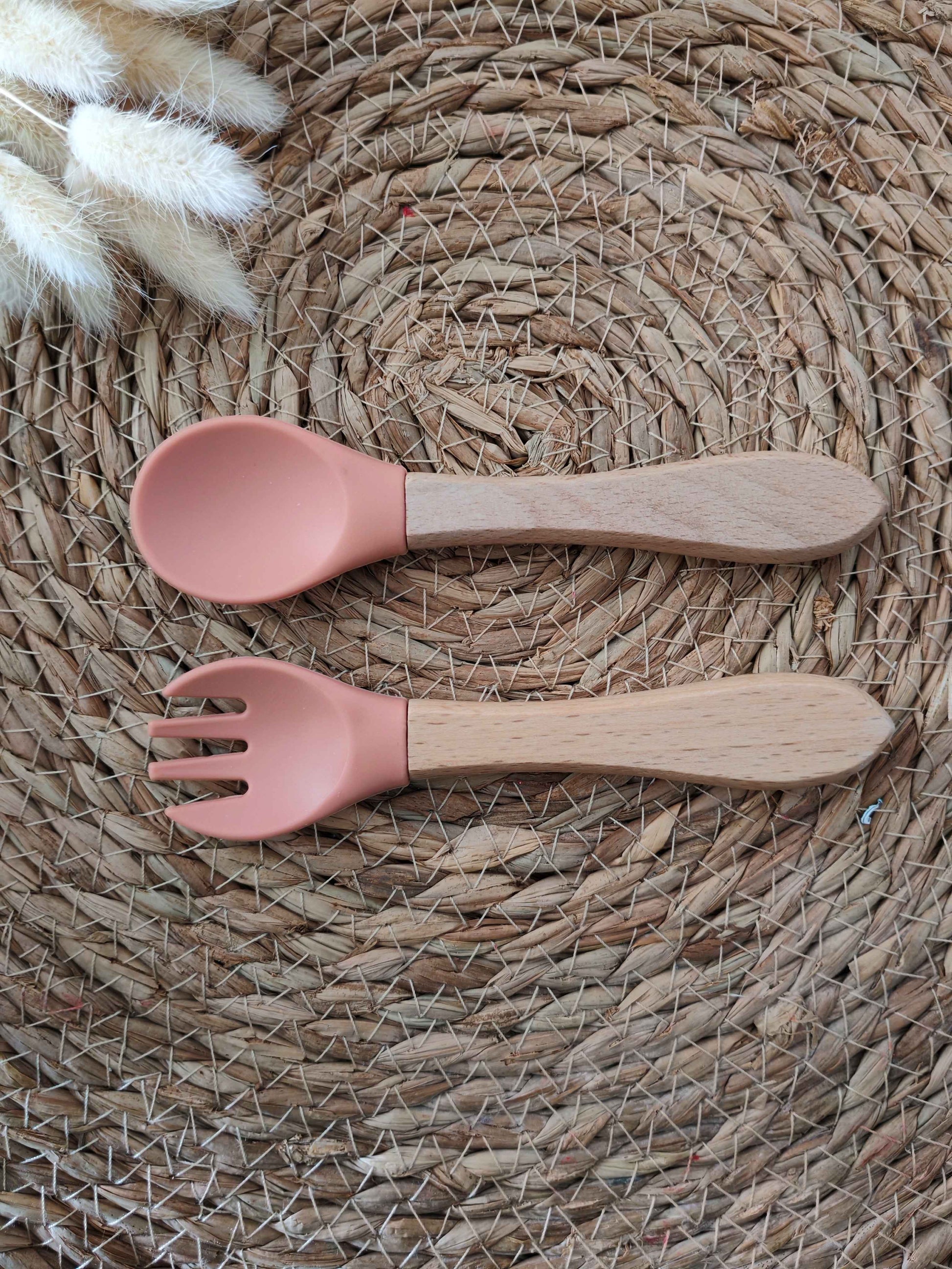 Couverts en bois et silicone personnalisés