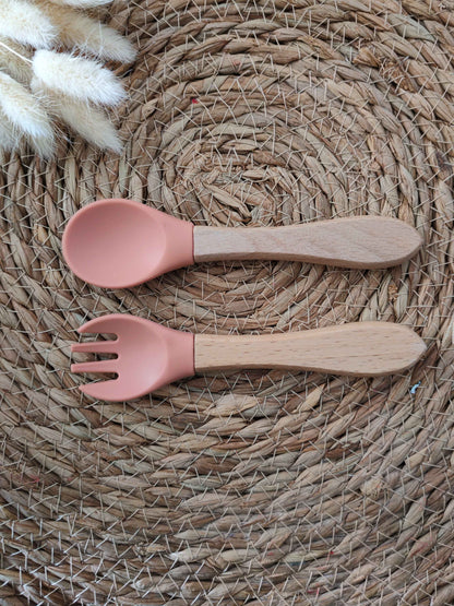 Couverts en bois et silicone personnalisés