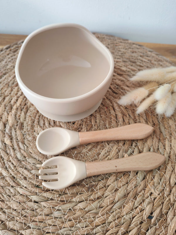 Ensemble repas avec bol